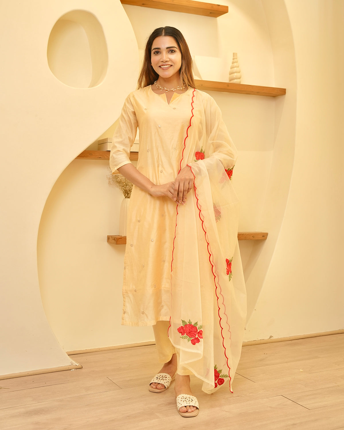 BUTTER CREAM CHANDERI SUIT SET WITH EMBROIDERED DUPATTA