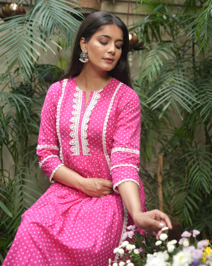 PINK COTTON KURTA SET WITH LACE WORK
