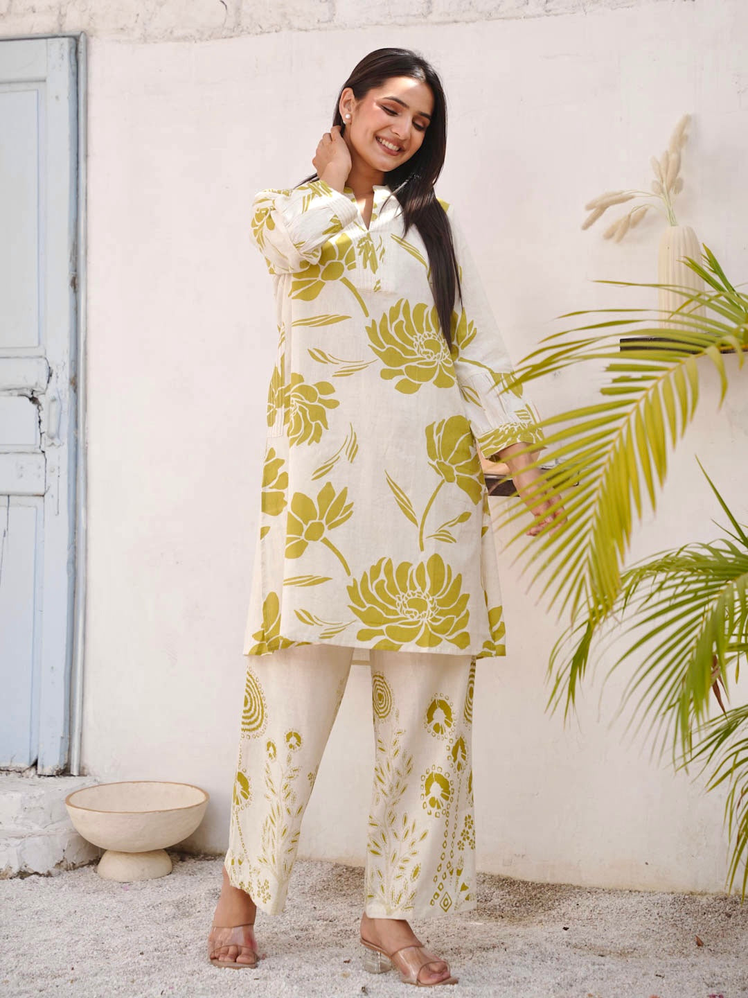 CREAM & GREEN COTTON SLUB KURTA SET