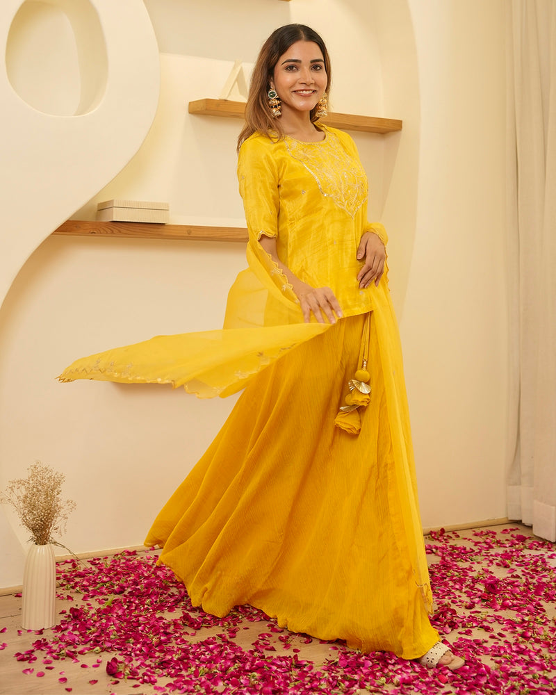 YELLOW KURTA & SKIRT SET WITH PITTAN WORK AND ORGANZA DUPATTA