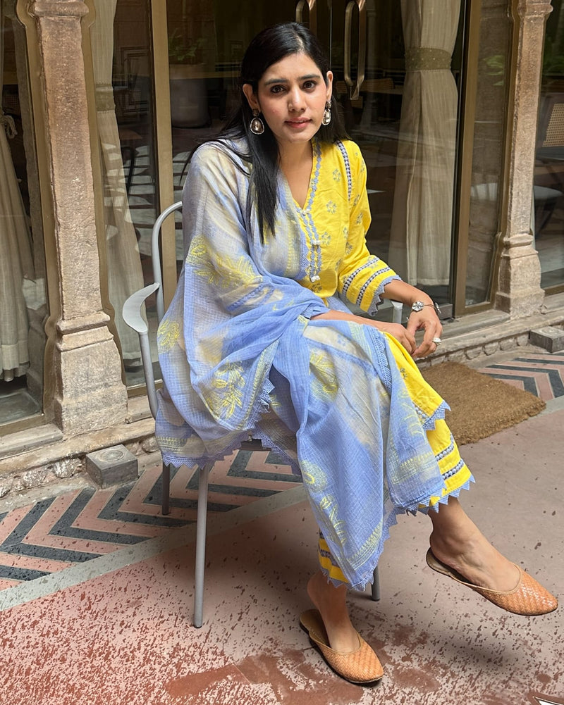 YELLOW COTTON SUIT SET WITH BLUE EMBROIDERY