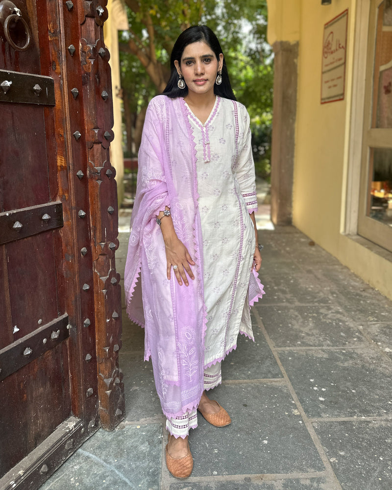 WHITE COTTON SUIT SET WITH LAVENDER EMBROIDERY