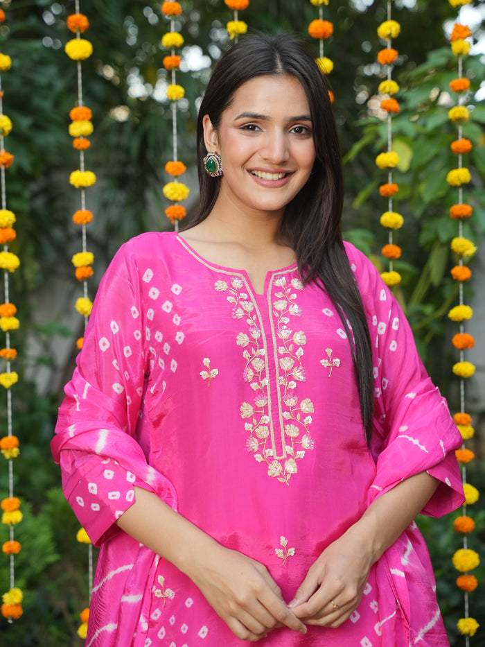 PINK HANDWORK SUIT SET WITH BANDHEJ WORK