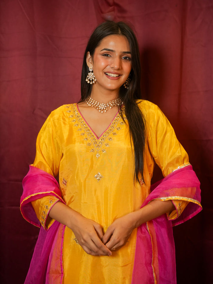 YELLOW DABKA WORK SUIT SET WITH ORGANZA DUPATTA