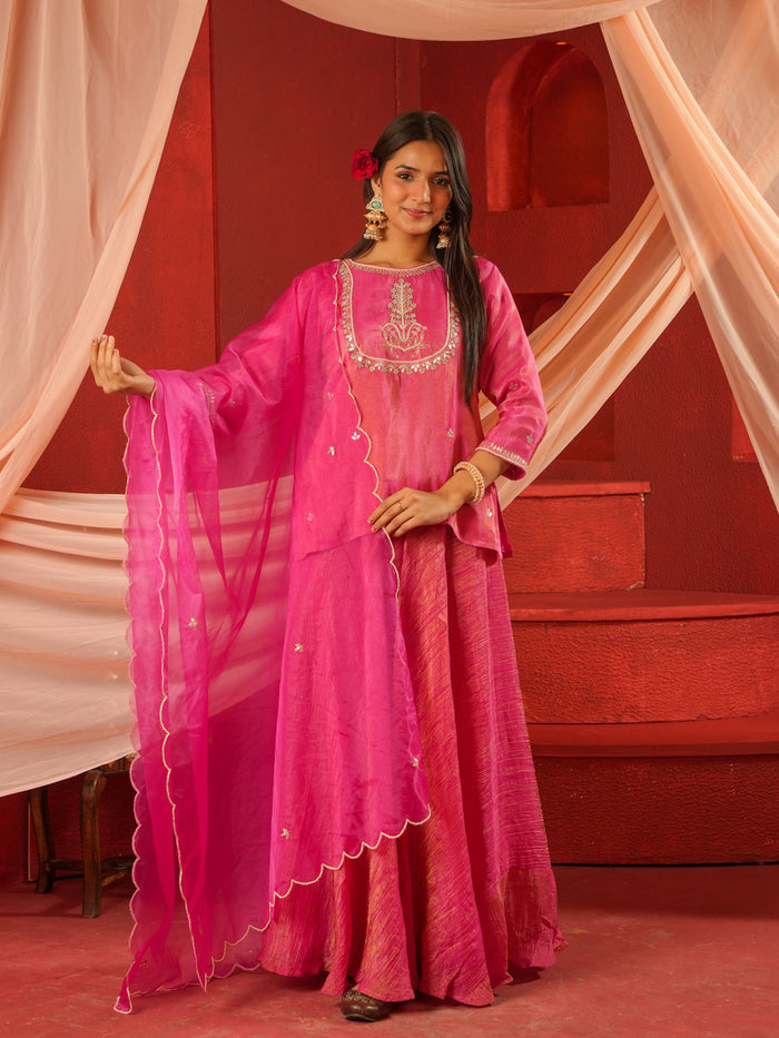 ROSE PINK KURTA & SKIRT SET WITH HANDWORK AND ORGANZA DUPATTA