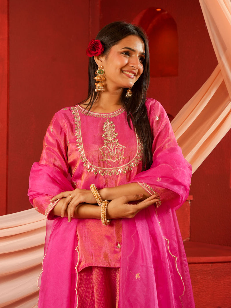 ROSE PINK KURTA & SKIRT SET WITH HANDWORK AND ORGANZA DUPATTA