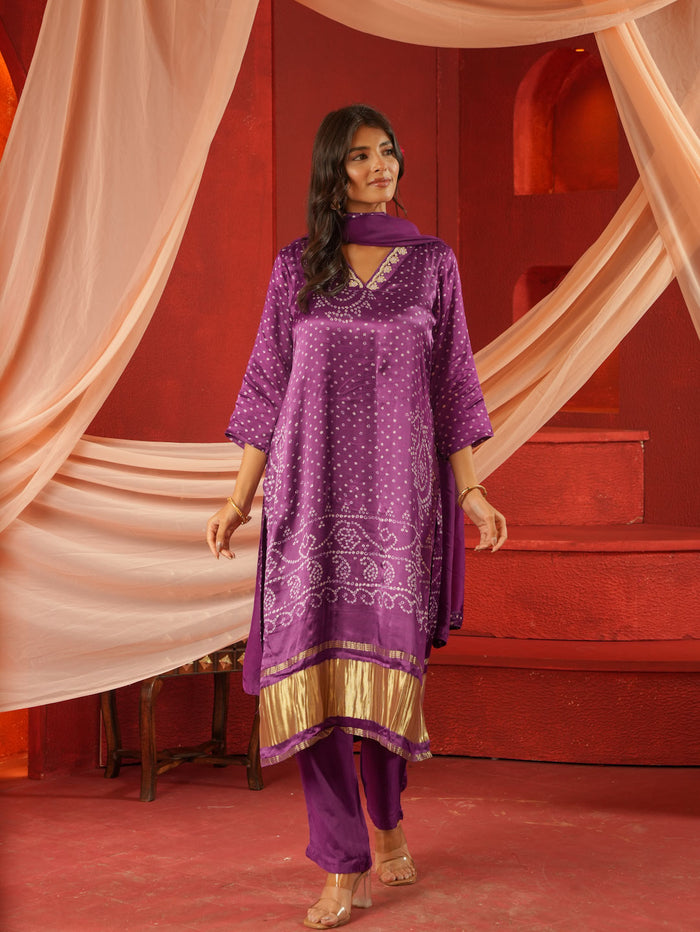 VIOLET BANDHEJ PRINT SUIT SET WITH ORGANZA DUPATTA