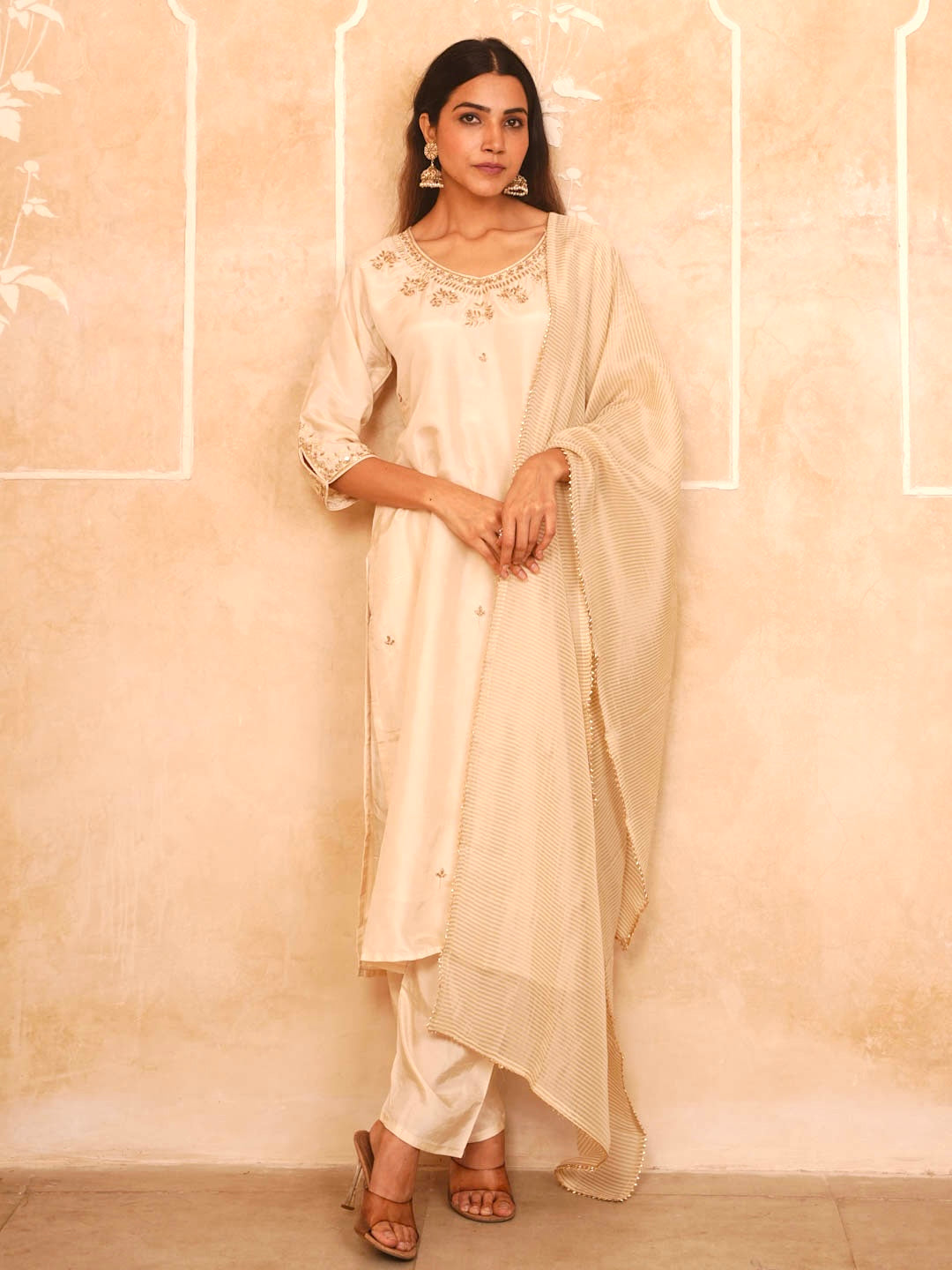 CREAM HANDWORK SUIT SET WITH STRIPED DUPATTA