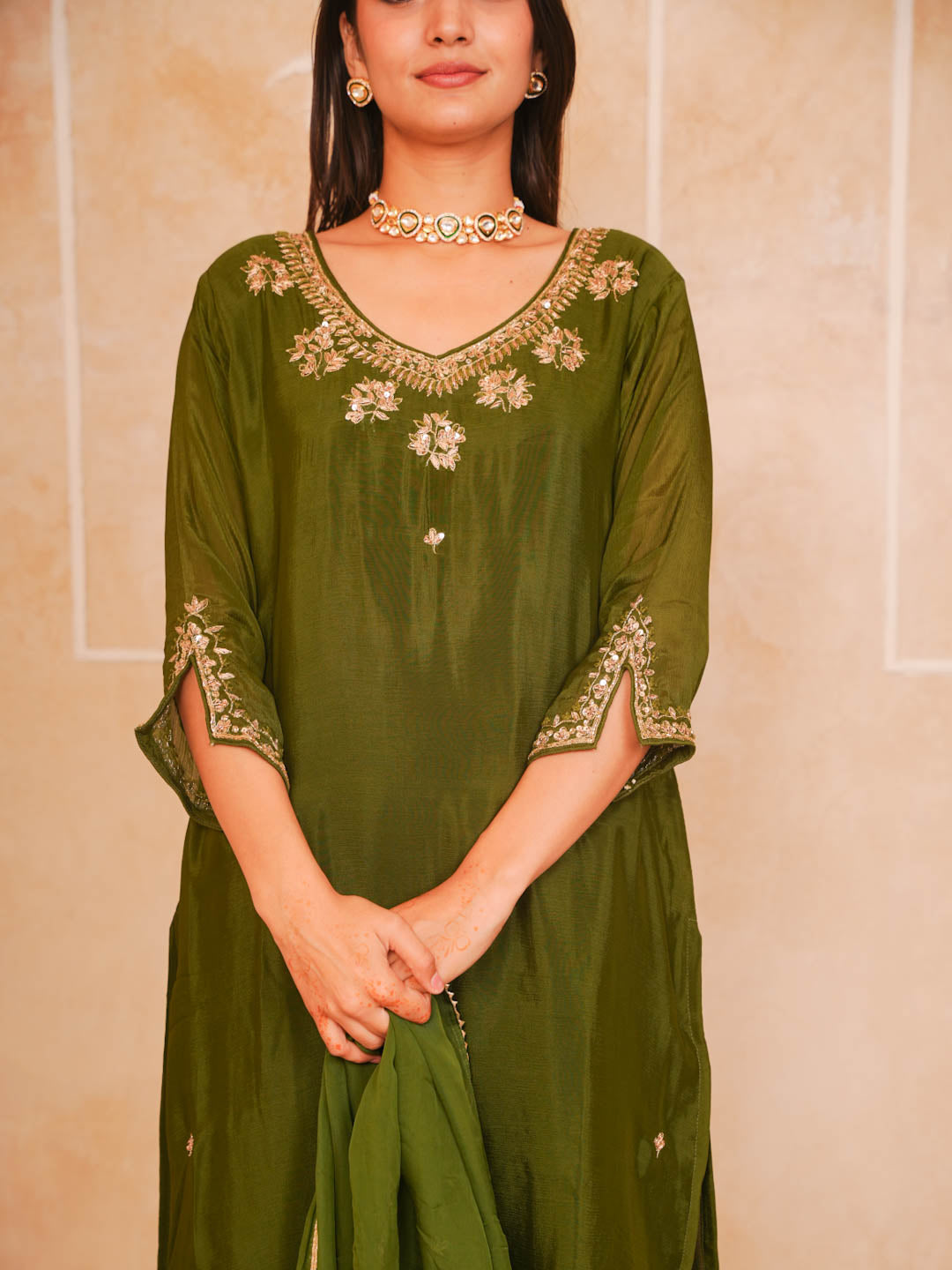 MOSS GREEN HANDWORK SUIT SET WITH ORGANZA DUPATTA