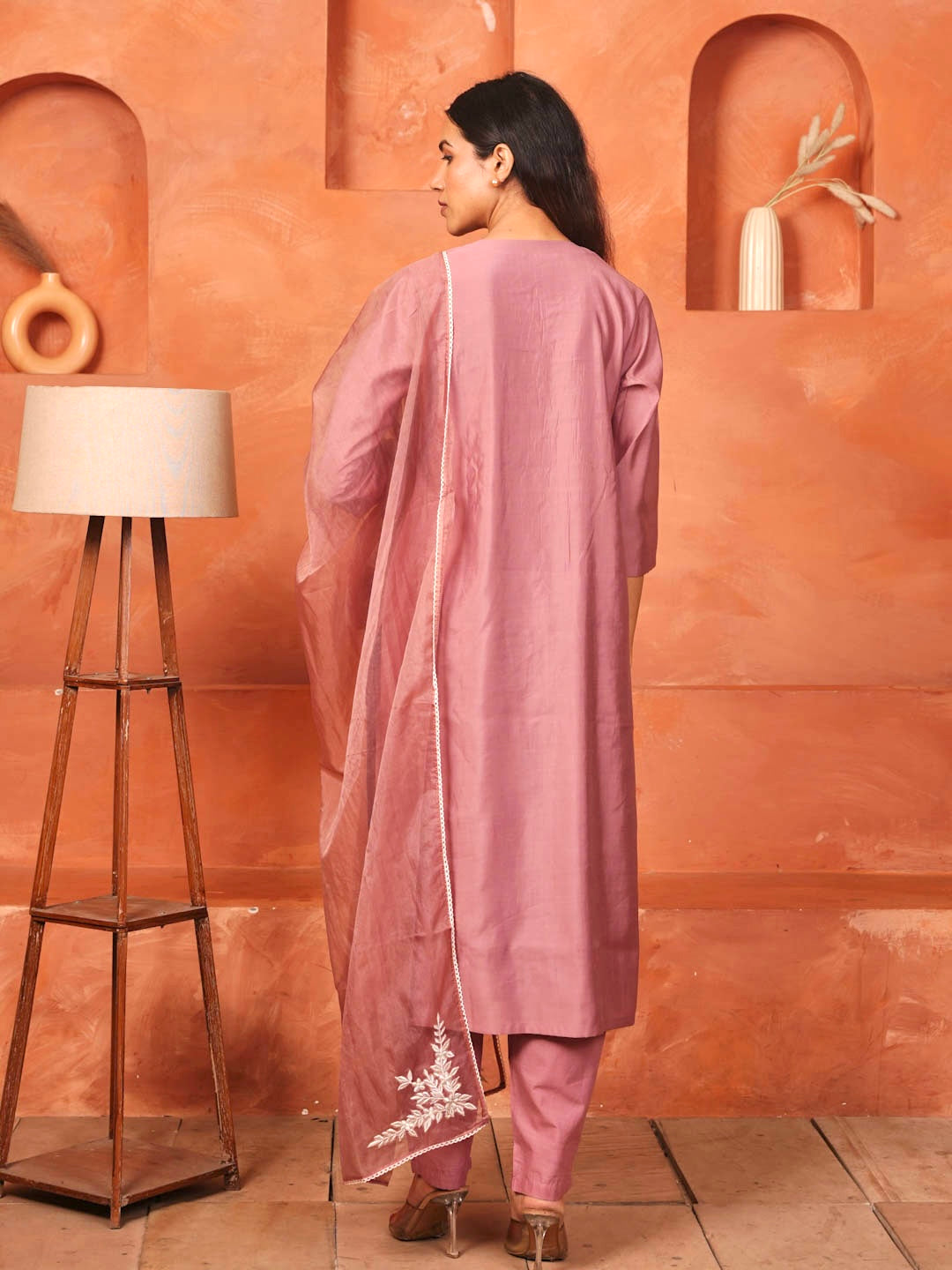 EARTHY PINK SMOCKING WORK SUIT SET WITH ORGANZA DUPATTA