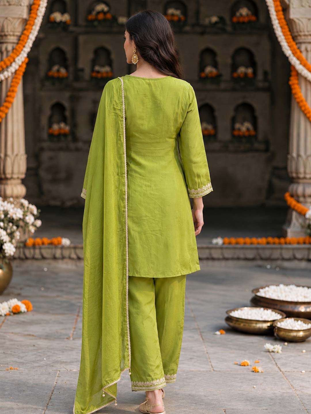 OLIVE GREEN CHINON HANDWORK SUIT SET