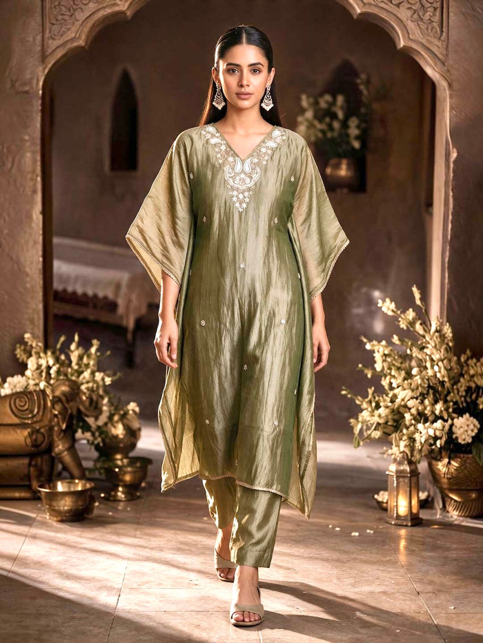 LIGHT GREEN CO-ORD SET WITH HANDWORK
