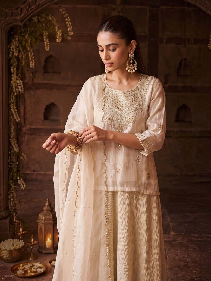 IVORY TISSUE SKIRT SET WITH HANDWORK AND ORGANZA DUPATTA
