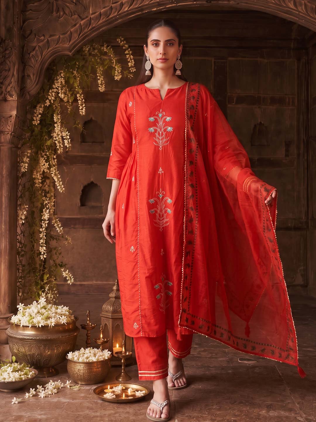 RED CHANDERI SUIT SET WITH PITTAN WORK