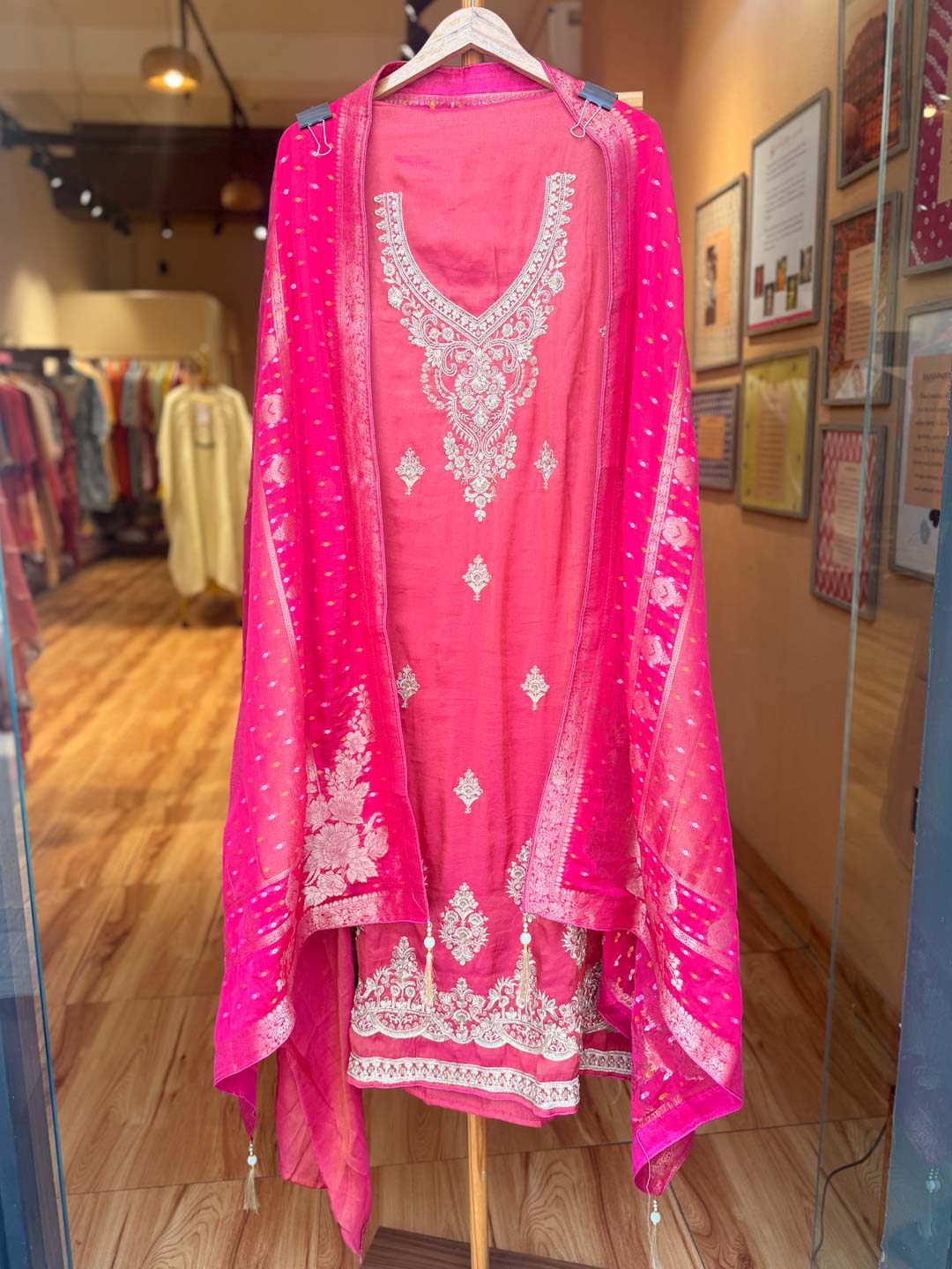 PINK TISSUE UNSTITCHED SUIT SET