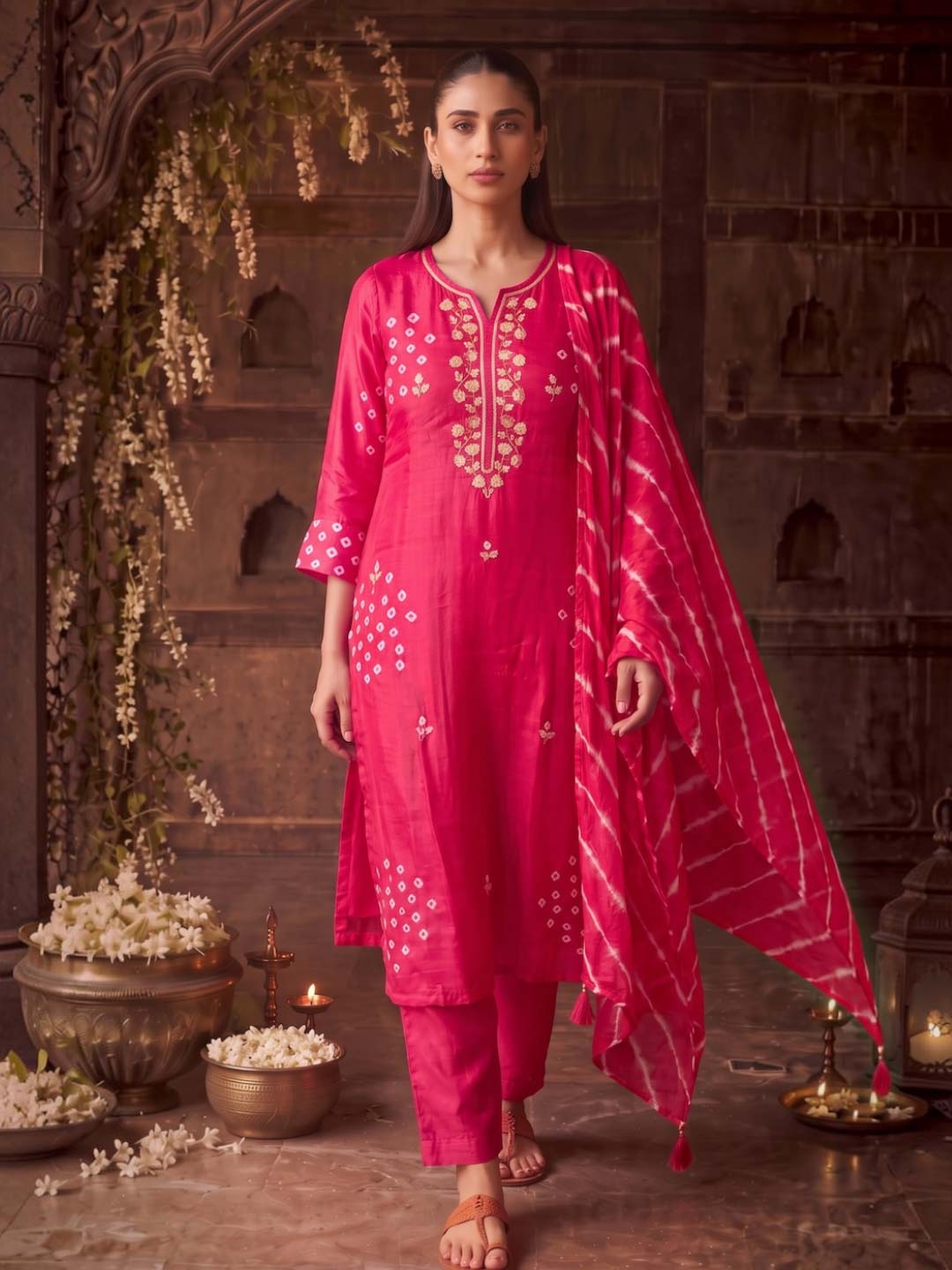PINK HANDWORK SUIT SET WITH BANDHEJ WORK