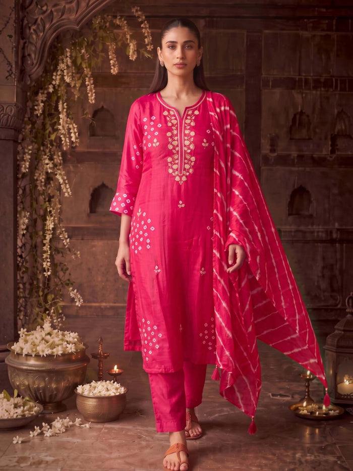 PINK HANDWORK SUIT SET WITH BANDHEJ WORK