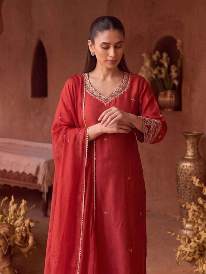 CRIMSON RED HANDWORK SUIT SET