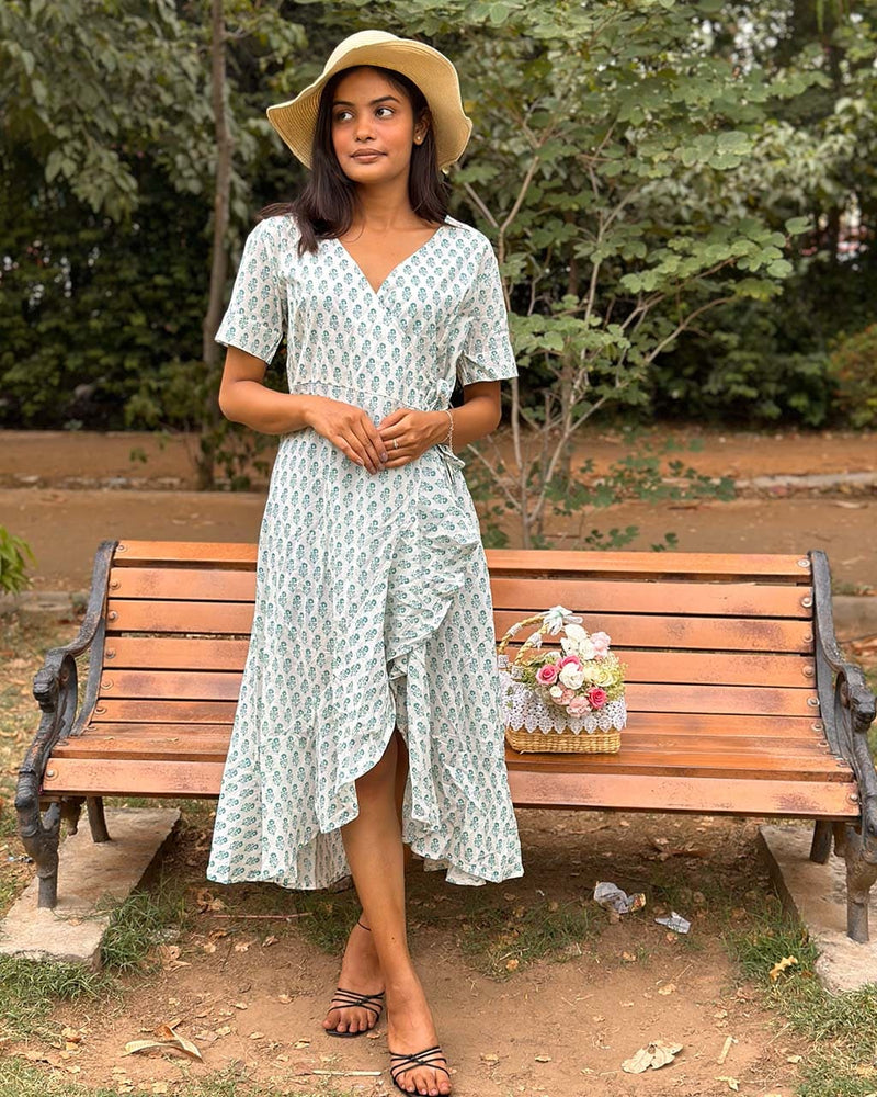 GREEN & WHITE WRAP-AROUND DRESS – Gulabi Dori GREEN & WHITE WRAP-AROUND DRESS – Gulabi Dori