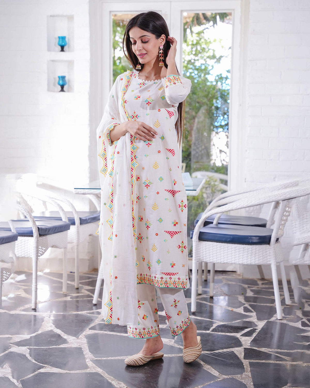 WHITE MULTI COLOURED COTTON FLEX SUIT SET