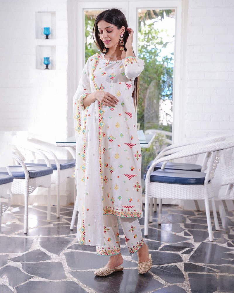 WHITE MULTI COLOURED COTTON FLEX SUIT SET