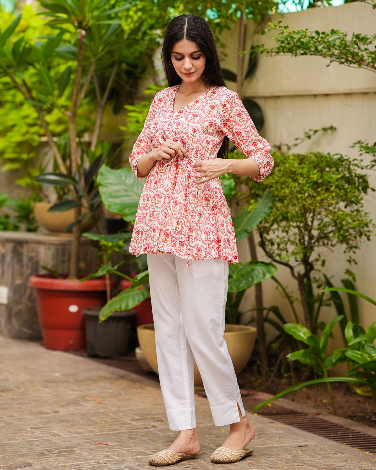 RED & CREAM VOIL SHORT COTTON KURTI