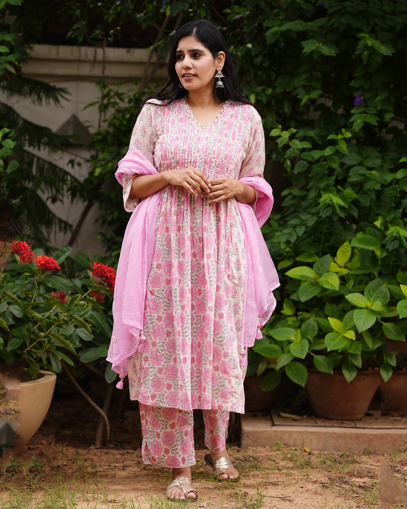 PINK COTTON HANDBLOCK SUIT SET WITH LACE