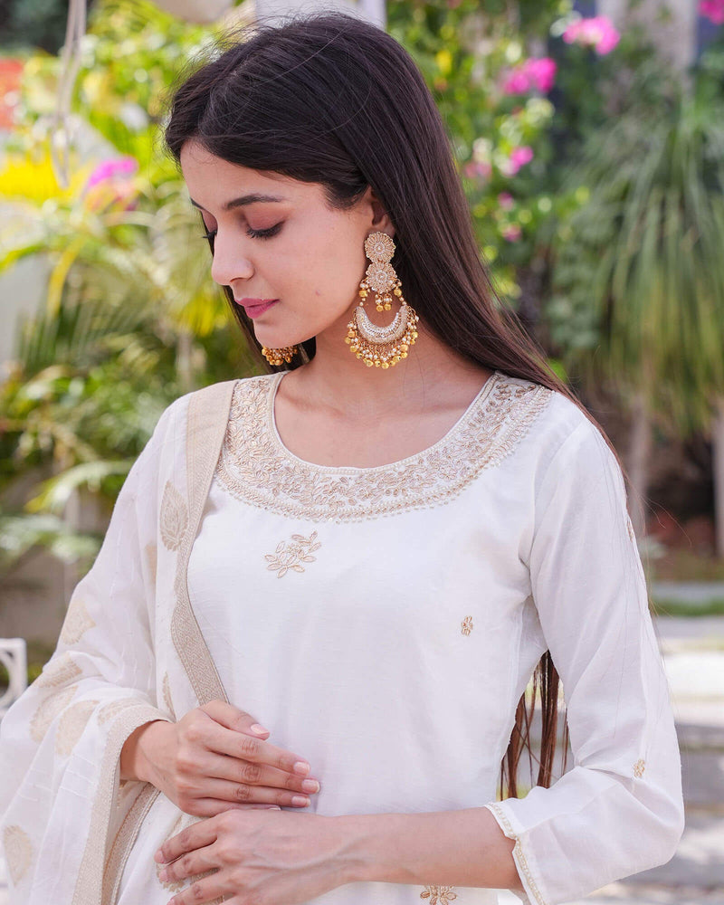 CREAM MUSLIN SUIT SET WITH BANARASI DUPATTA