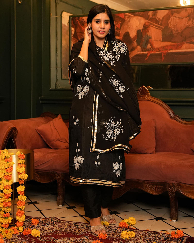 BLACK HAND PAINTED OPADA SUIT SET