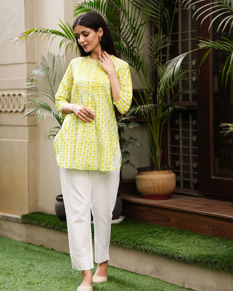 LAWN GREEN SHORT COTTON HANDBLOCK KURTI