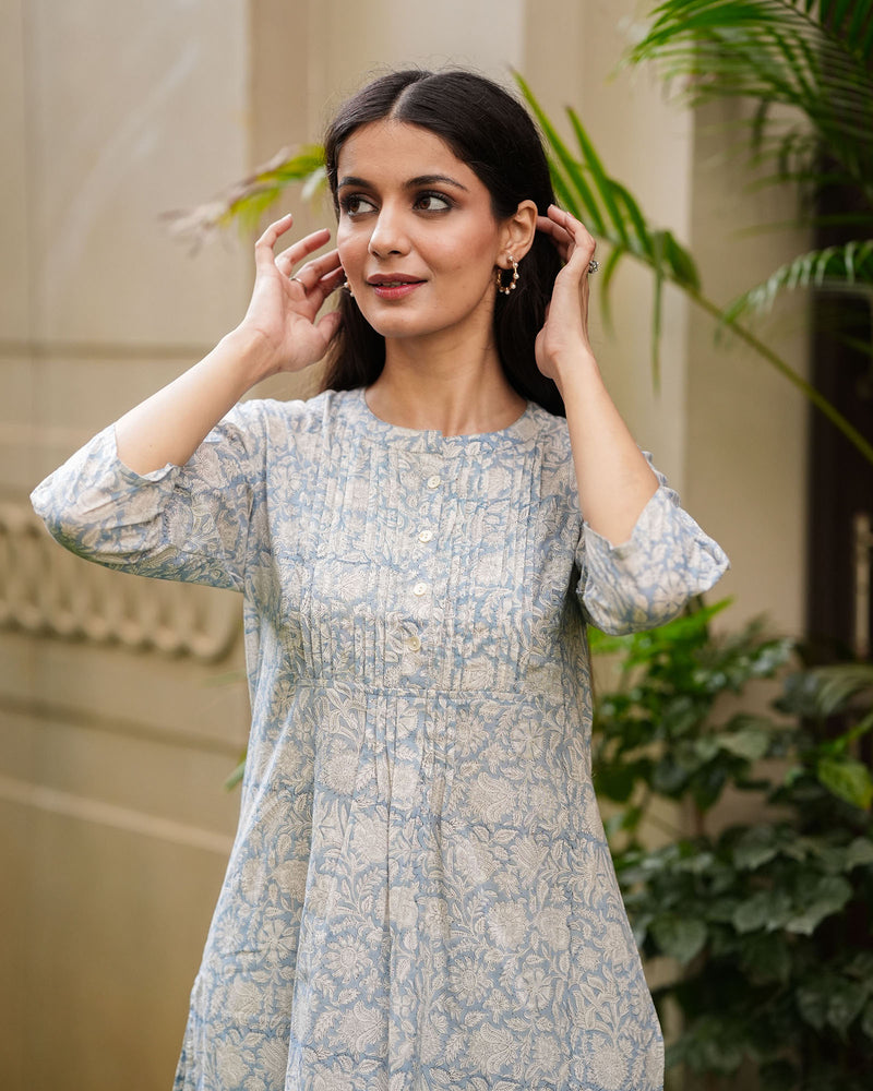 SKY BLUE & WHITE SHORT COTTON HANDBLOCK KURTI