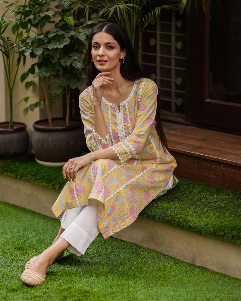 YELLOW COTTON KURTA WITH LACE