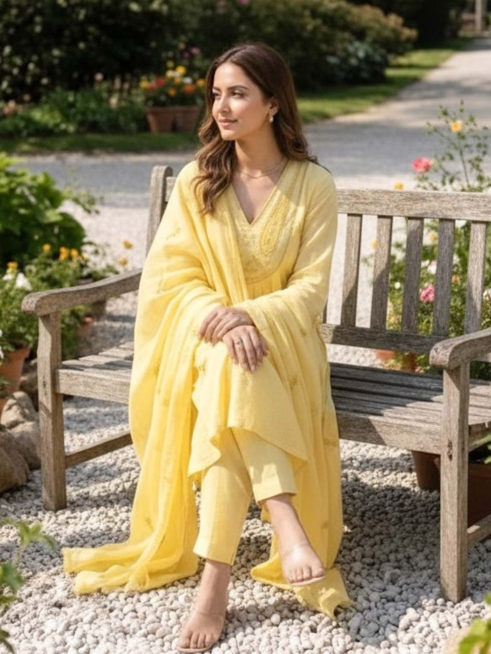BRIGHT YELLOW KOTA DORIA SUIT SET WITH KOTA DUPATTA