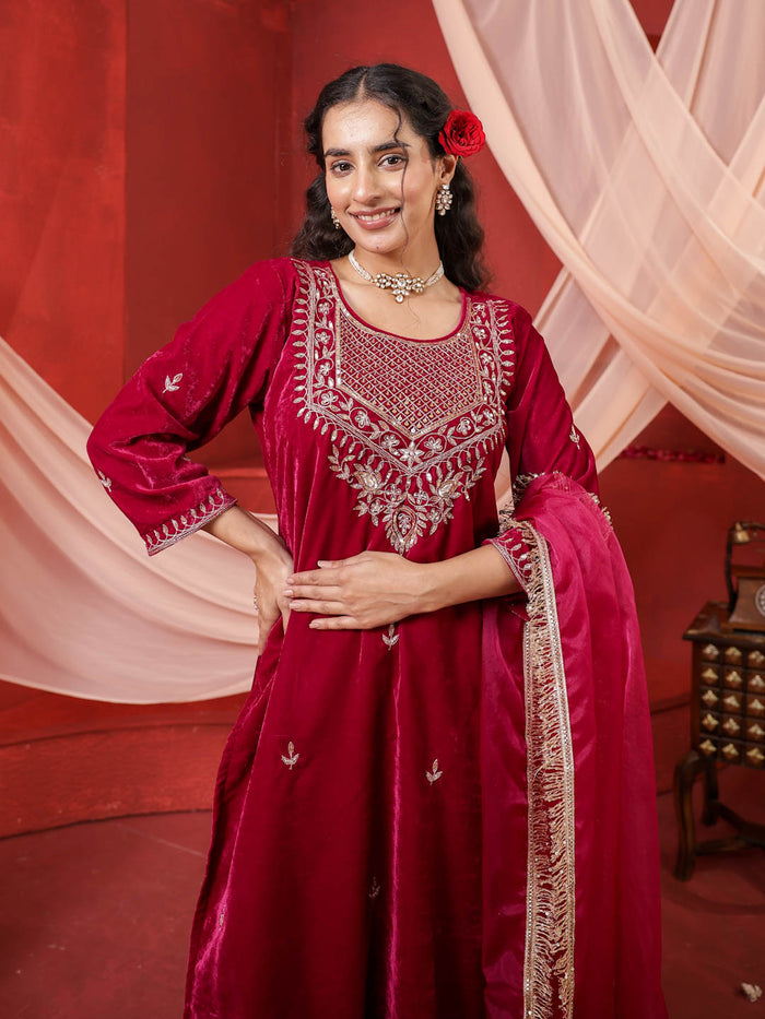 CHERRY RED VELVET HANDWORK SUIT SET