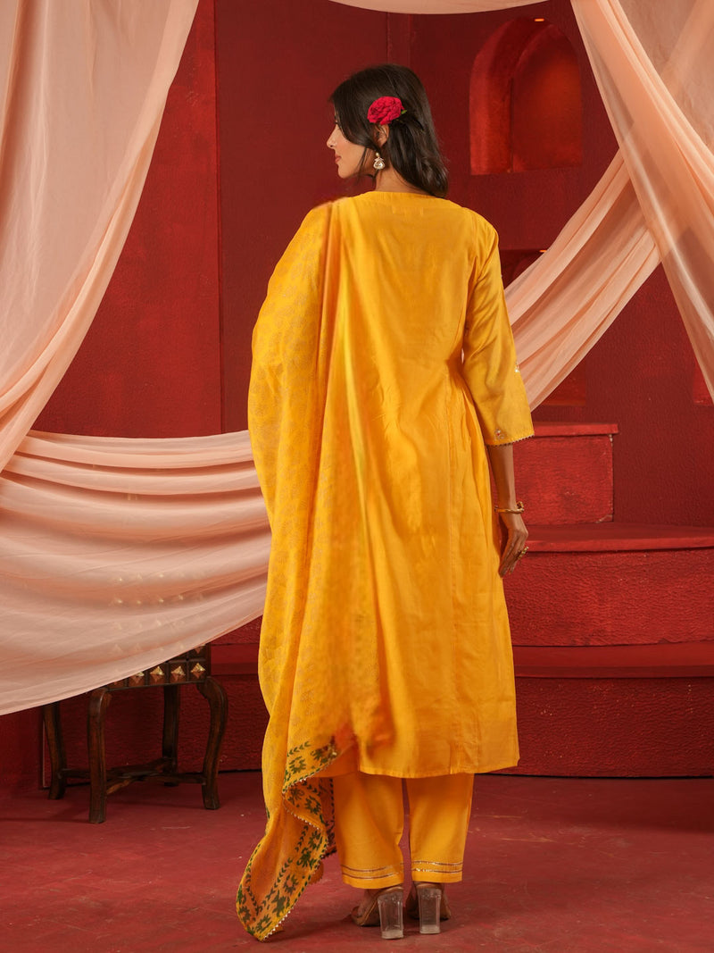 YELLOW CHANDERI SUIT SET WITH PITTAN WORK