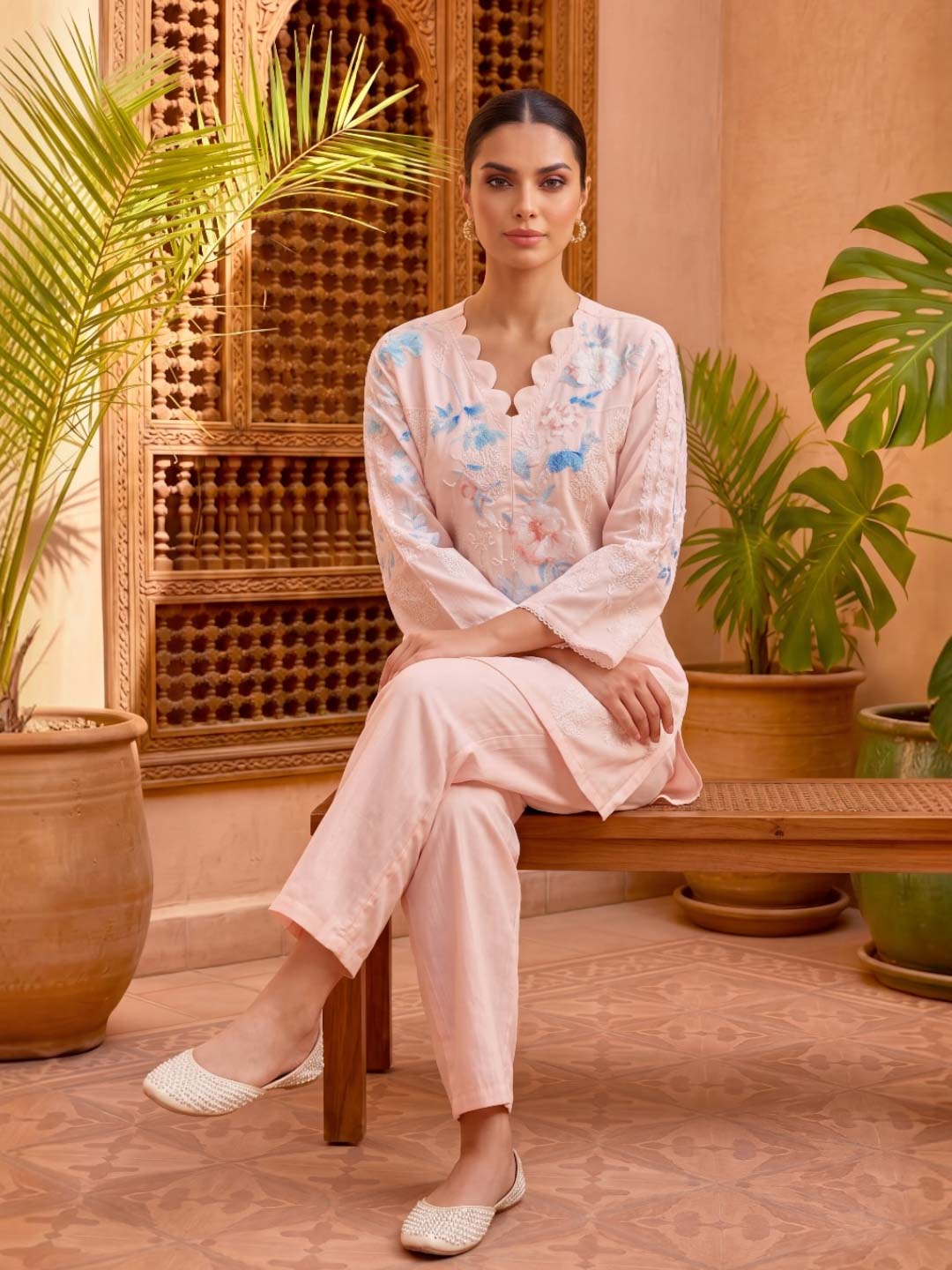 LIGHT PINK COTTON EMBROIDERED & HANDWORK CO-ORD SET