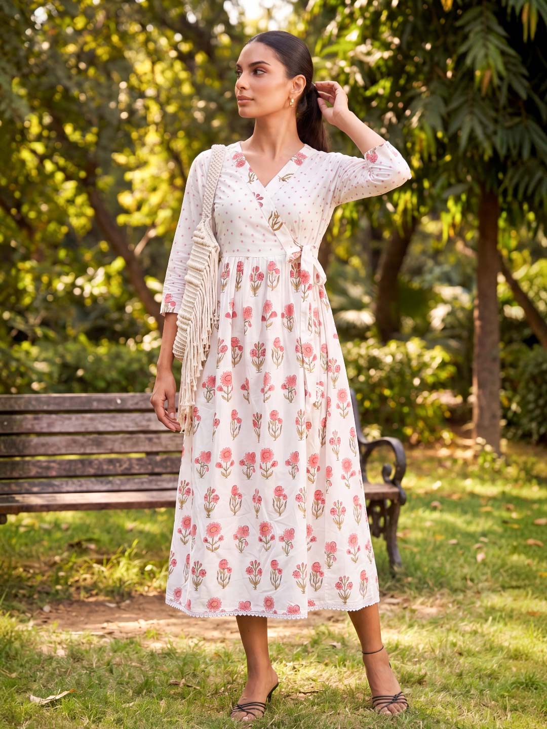 WHITE FLORAL HANDBLOCK DRESS WITH LINING