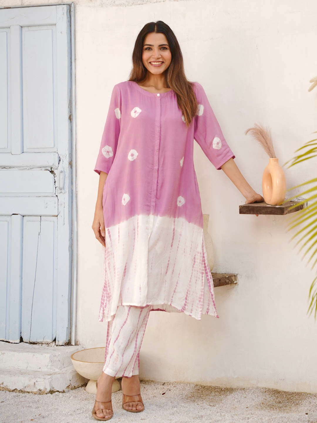SOFT PINK SHANTUNG SILK CO-ORD SET WITH BANDHEJ & TIE DYE