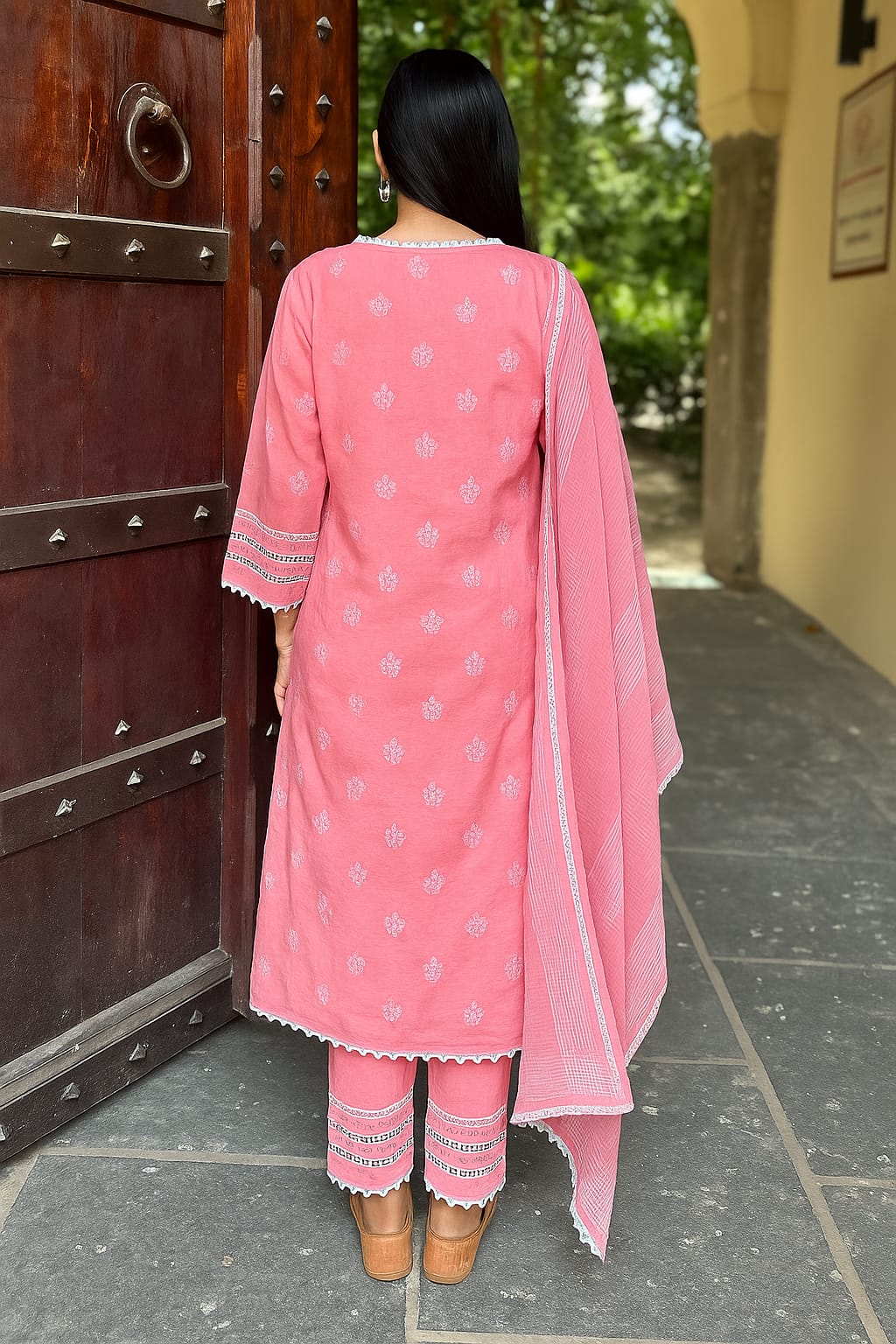 PINK COTTON SUIT SET WITH GREY EMBROIDERY