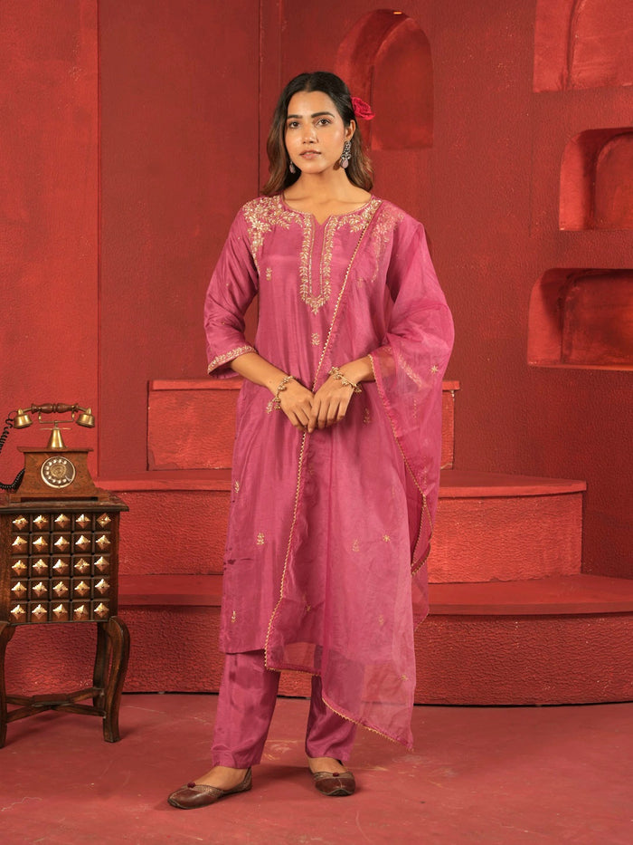 ROYAL MAGENTA SUIT SET WITH HANDWORK