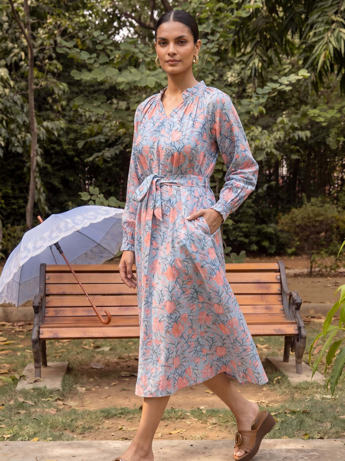 GREY FLOWER COTTON HANDBLOCK DRESS