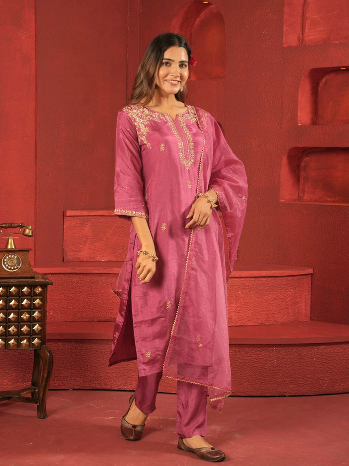 ROYAL MAGENTA SUIT SET WITH HANDWORK