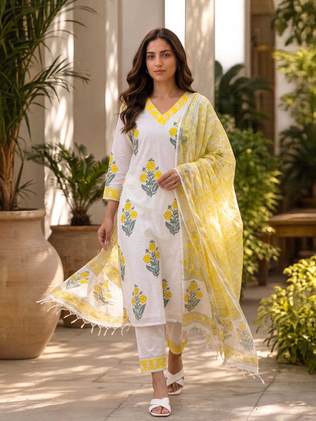 YELLOW & WHITE KOTA DORIA SUIT SET WITH KOTA DUPATTA