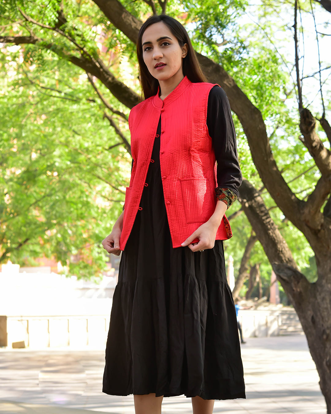 FLORAL RED SILK & COTTON QUILTED JACKET