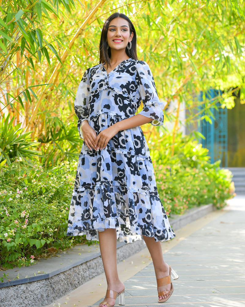 GREY & BLACK GEORGETTE DRESS Gulabi Dori GREY & BLACK GEORGETTE DRESS Gulabi Dori