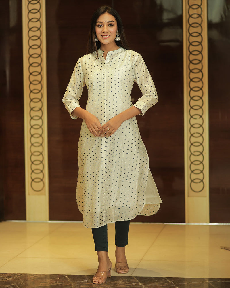 WHITE DOTTED CHANDERI KURTA WITH INNER