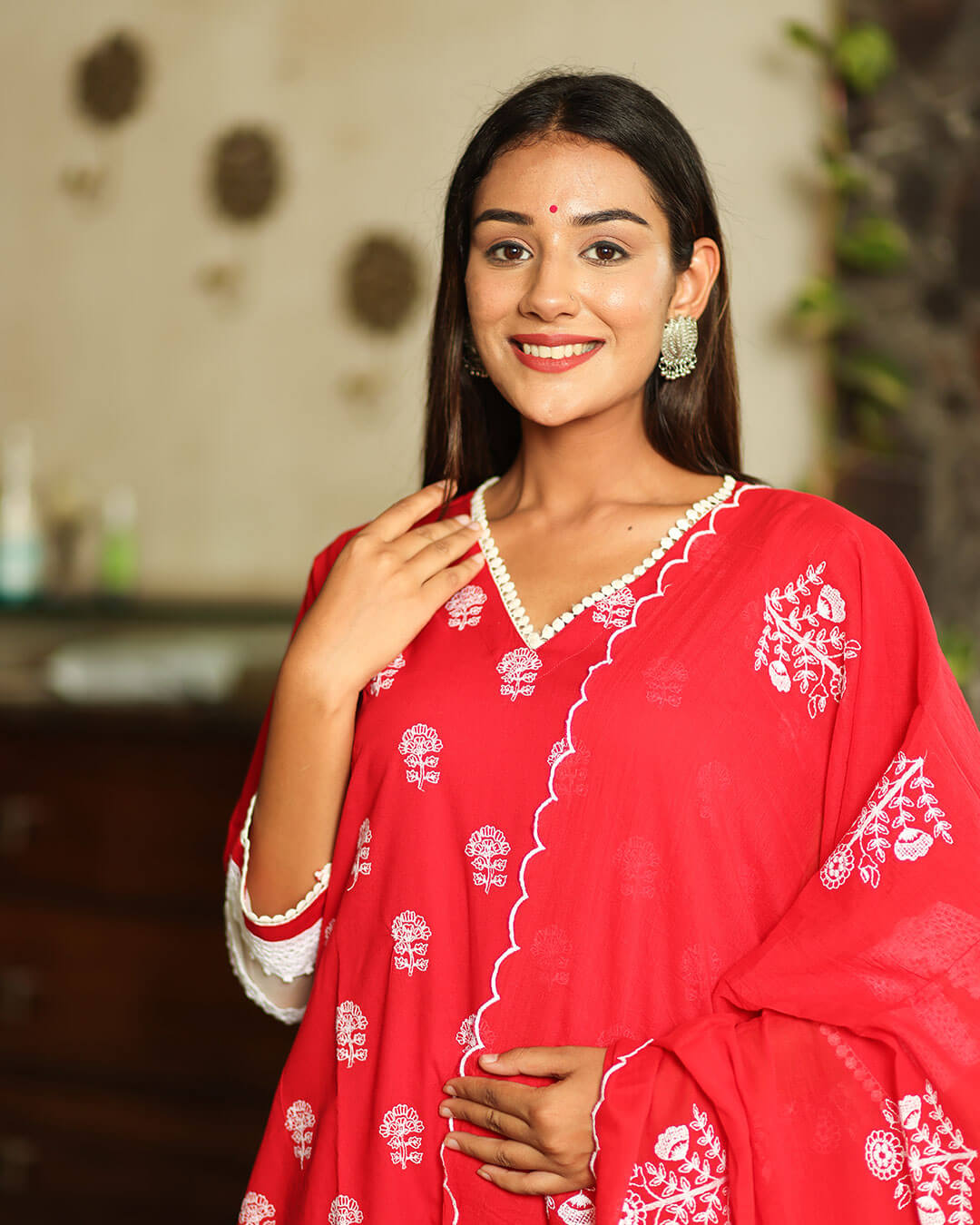 RED & WHITE SUIT SET WITH LACE WORK