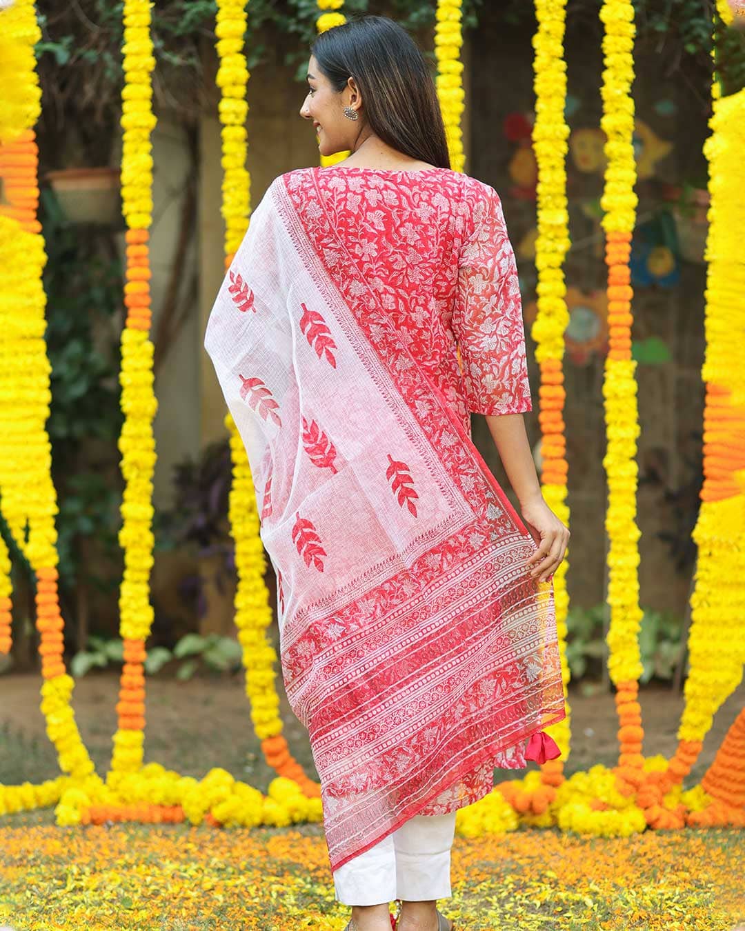CARROT RED KOTA DORIA KURTA WITH DUPATTA