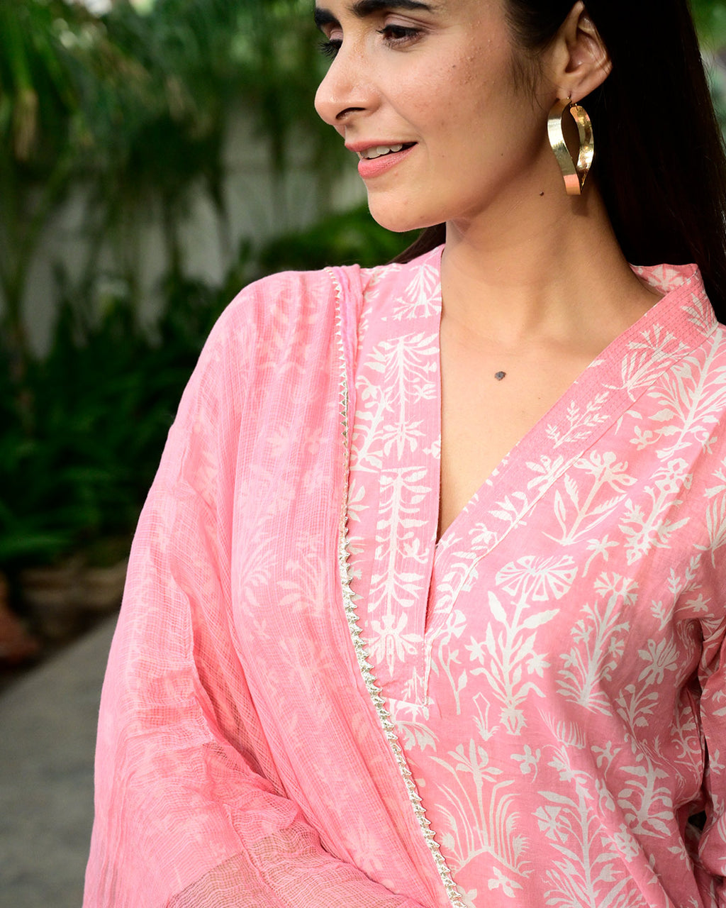 PINK & WHITE HANDBLOCK SUIT SET