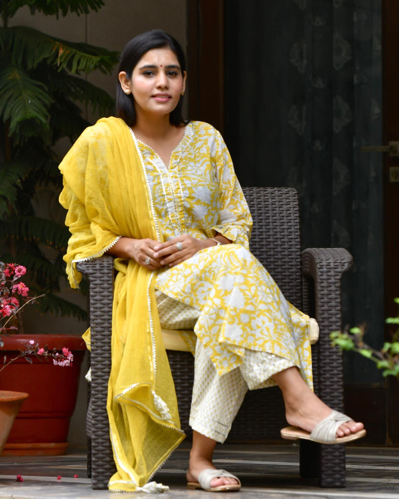 YELLOW & WHITE HANDBLOCK SUIT SET